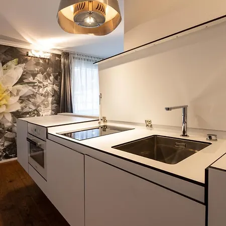 Home Hotel Arosa Hotel