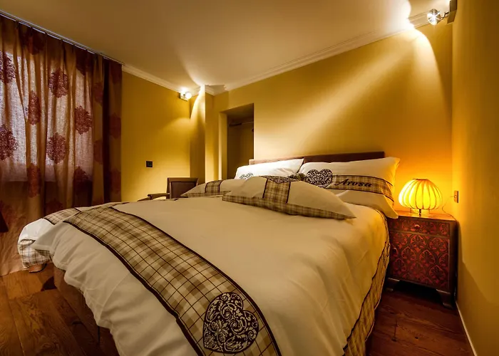 Home Hotel Arosa