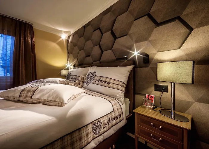 Home Hotel Arosa Отель 3*