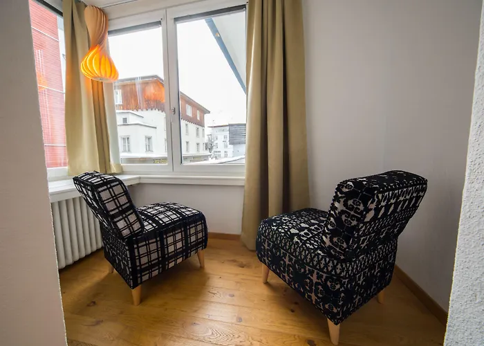 Отель Home Hotel Arosa 3*