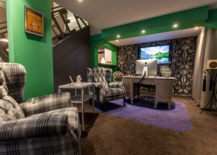 Home Hotel Arosa 3* Ароза