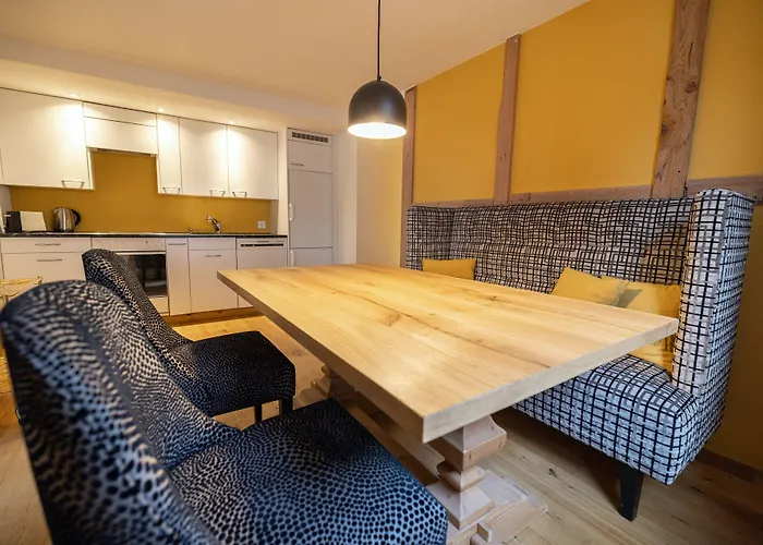 Home Hotel Arosa 3* Ароза