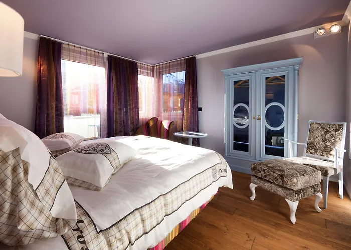 Home Hotel Arosa Otel 3*